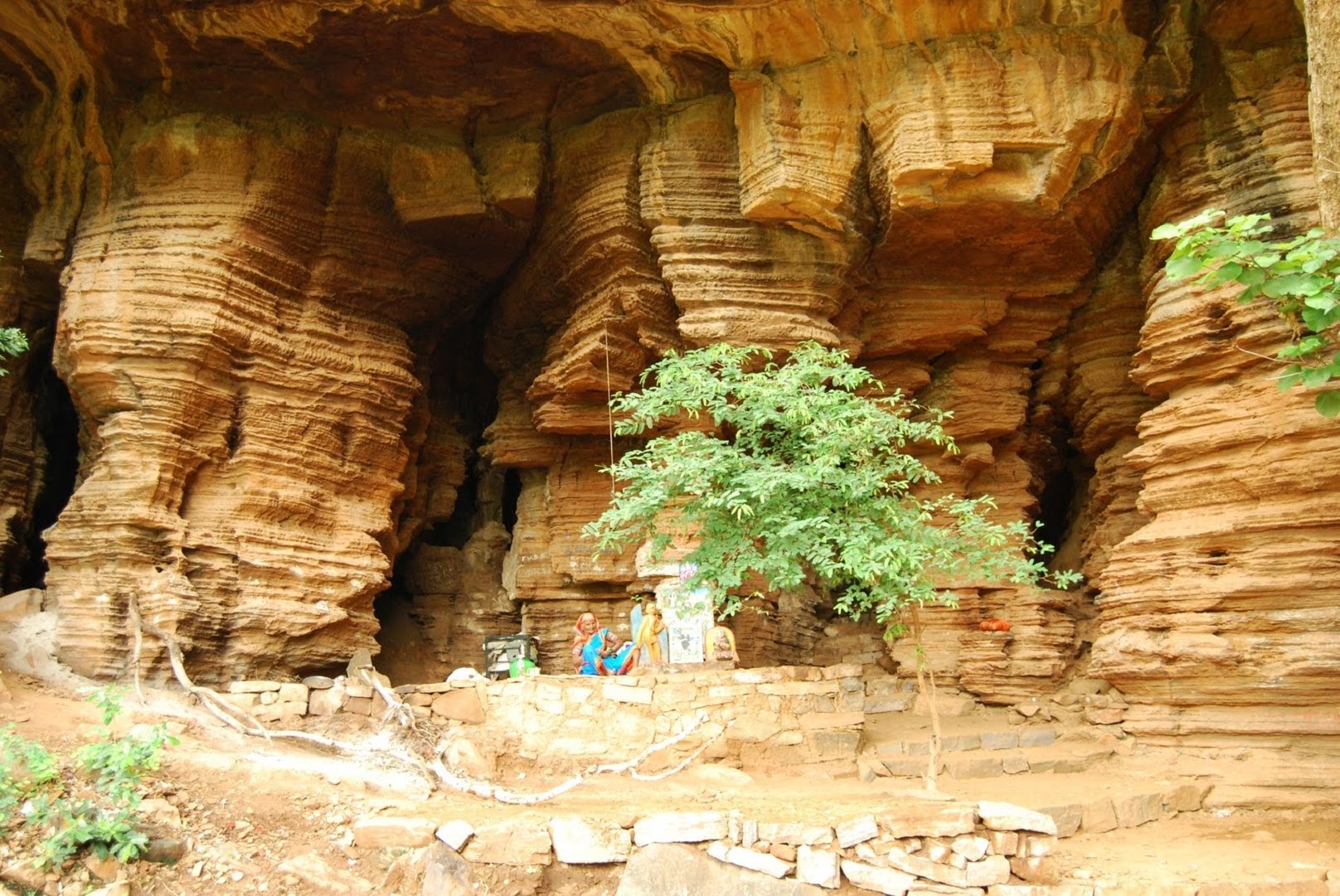 Akkamahadevi caves - TempleDairy
