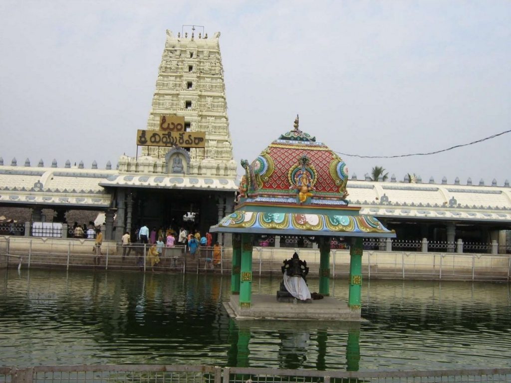 seva-s-pooja-timings-of-kanipakam-temple-templedairy