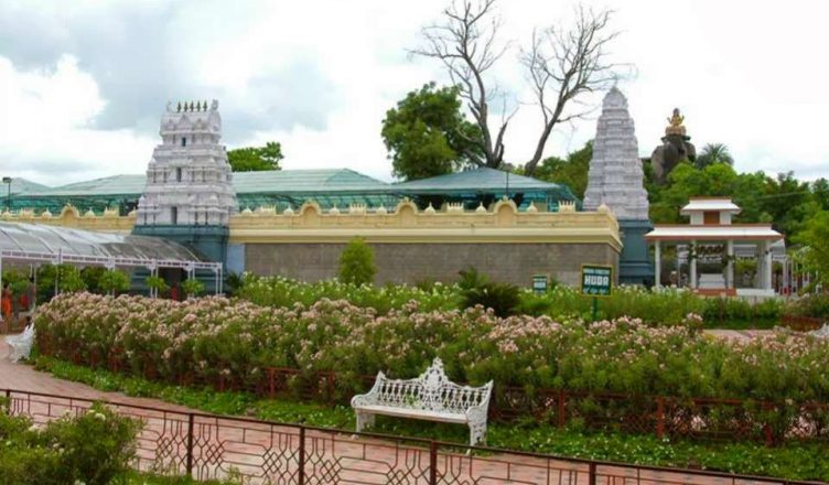 History Of Most Famous Basara Temple, Gana Sarswathi Ammavaru